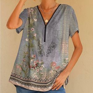 Gray & Pink Floral Zip V-neck Short sleeve Tunic size 1X NWT